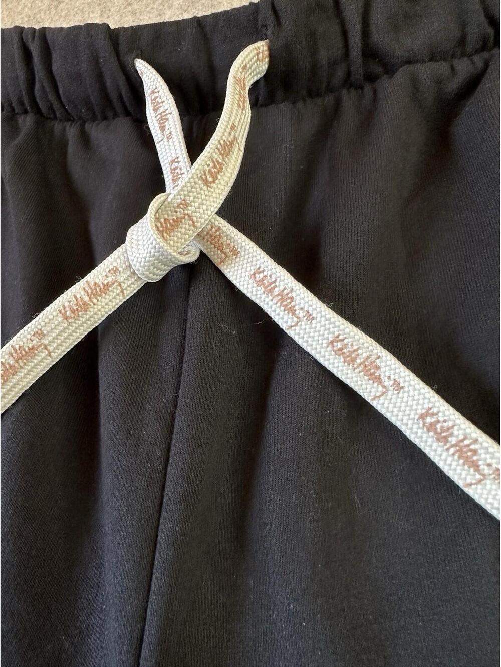 KEITH HARING Sweatpants Women’s XL Black Fleece Joggers Heart Graphic Pockets - Picture 6 of 9
